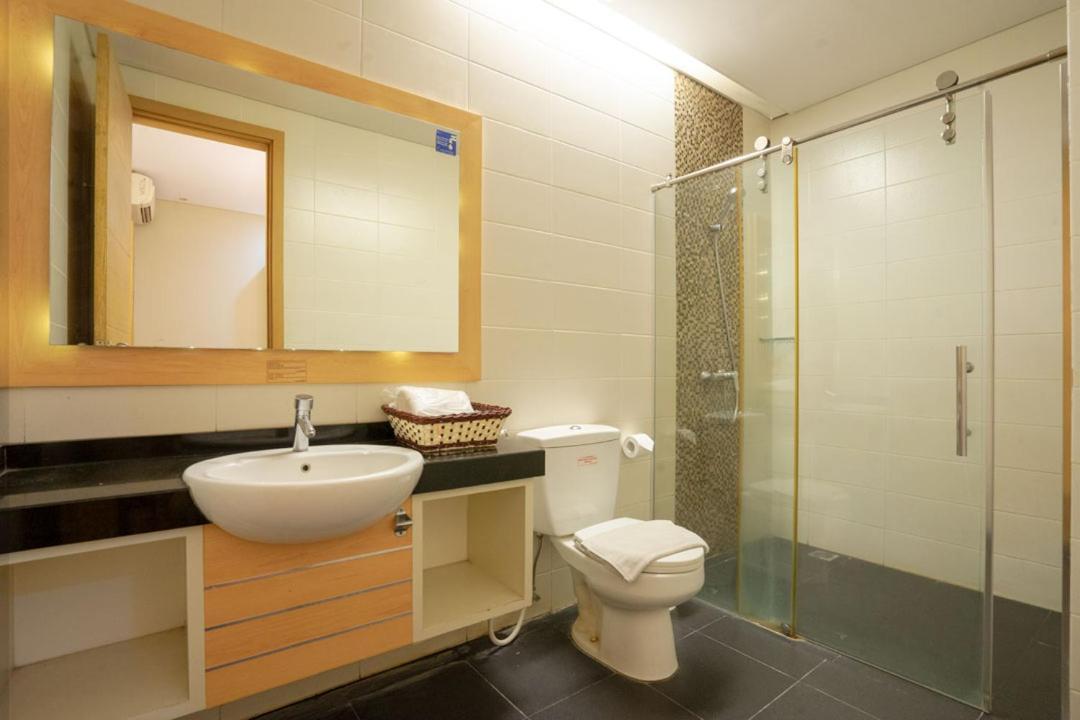 Life Hotel Stasiun Kota สุราบายา ห้อง รูปภาพ